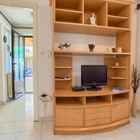 Ivy Apartman *
