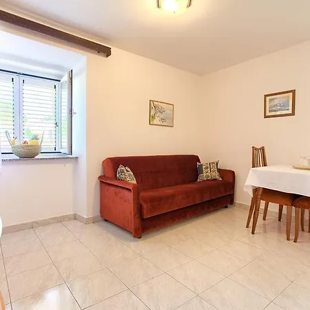 Ivy Apartman